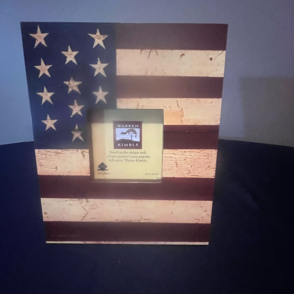 Fetco Patriotic Stars and Stripes Picture Frame